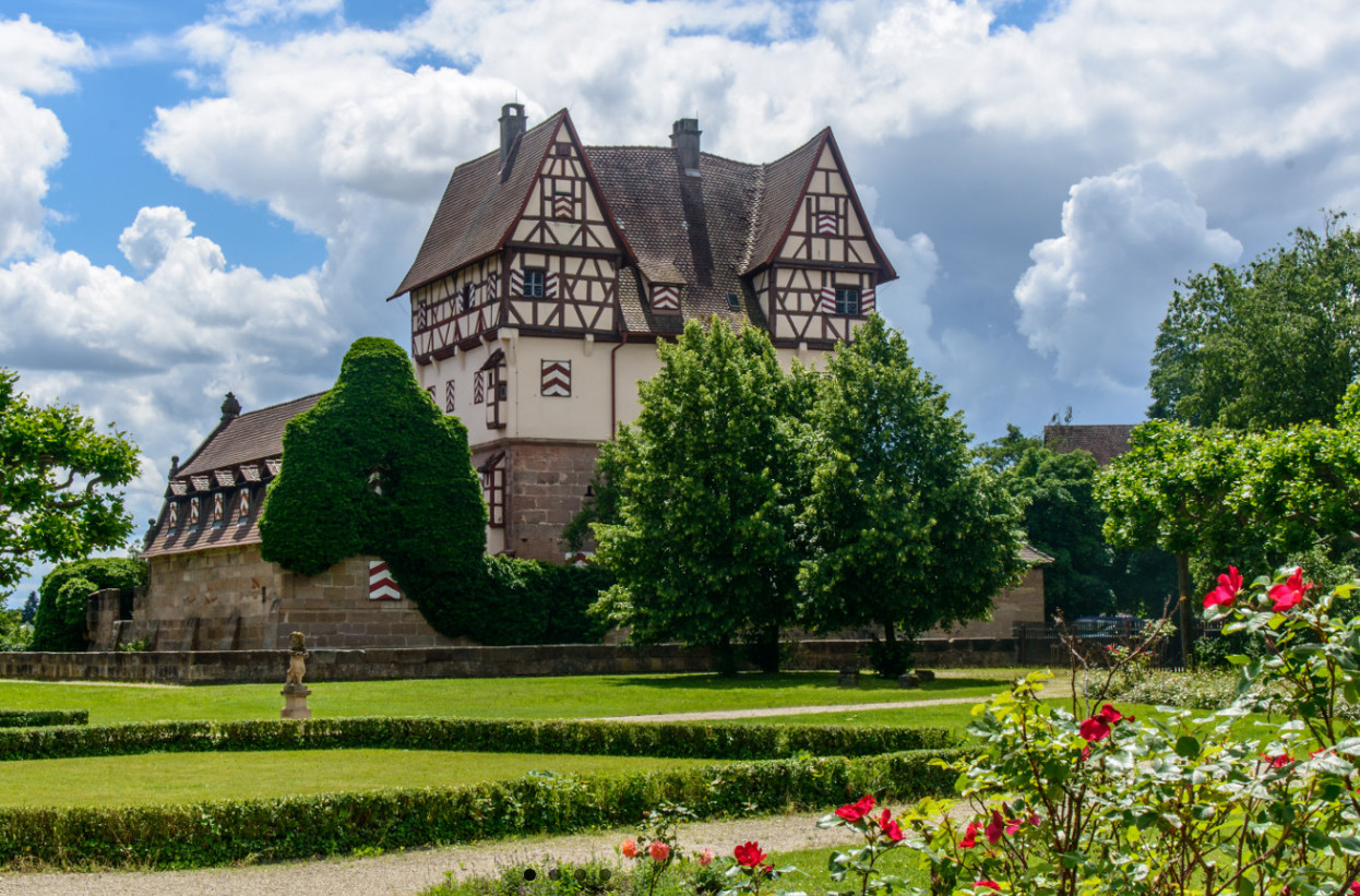 Neunhof Schloss